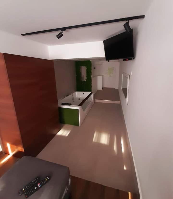 Limone Apartmani Nis Ngoại thất bức ảnh